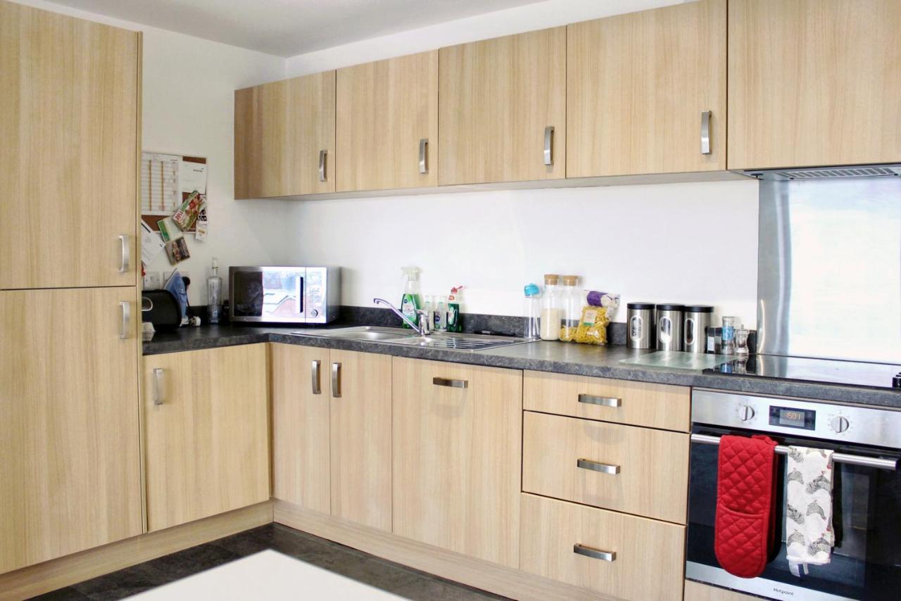 Manchester Escape - Private Room & Bathroom Near Etihad And Coop Arena - Free Secure Parking Eksteriør billede