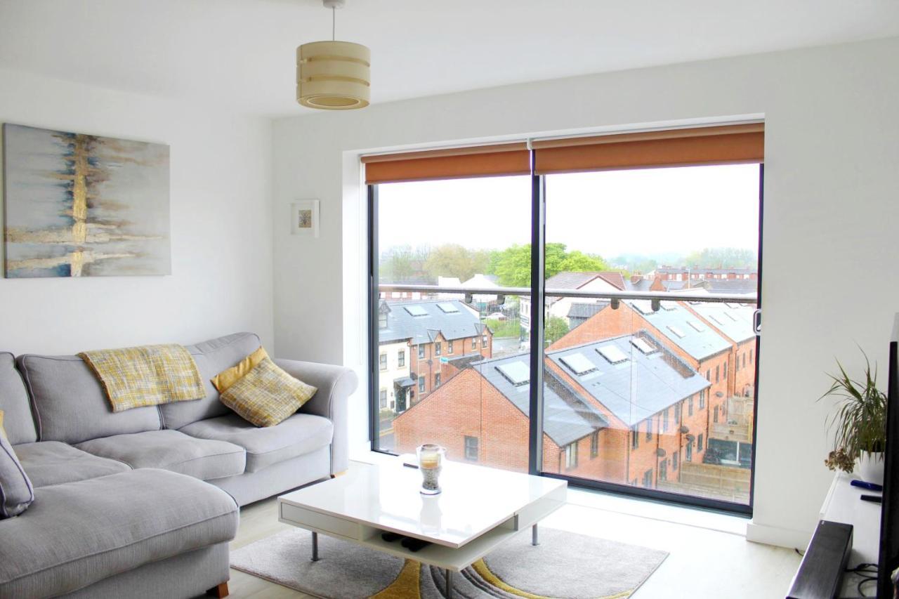 Manchester Escape - Private Room & Bathroom Near Etihad And Coop Arena - Free Secure Parking Eksteriør billede
